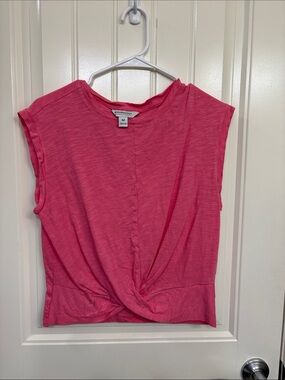 modern‎ supply by Sanctuary Twist-Knot Sleeveless Tank Top - Hot Pink